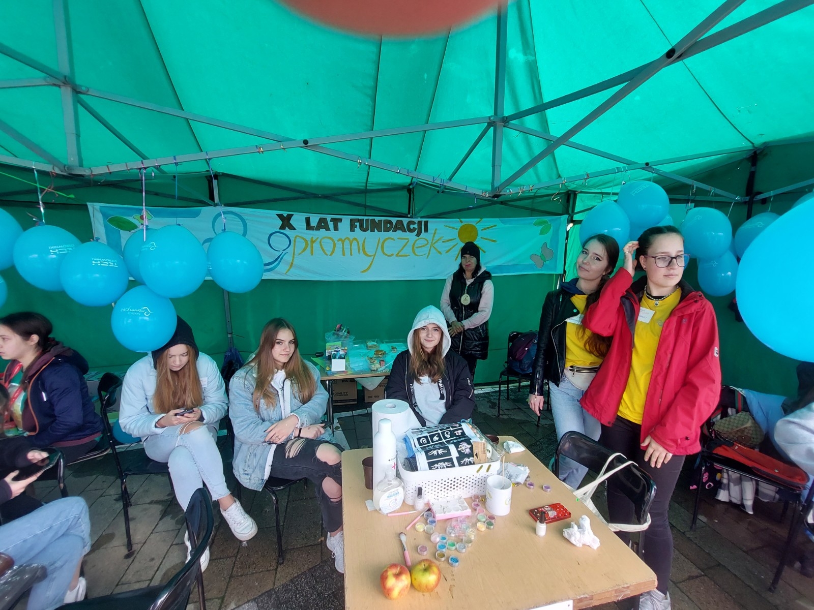 Uczestnicy X Biegu po serce Zbója. Andrychów