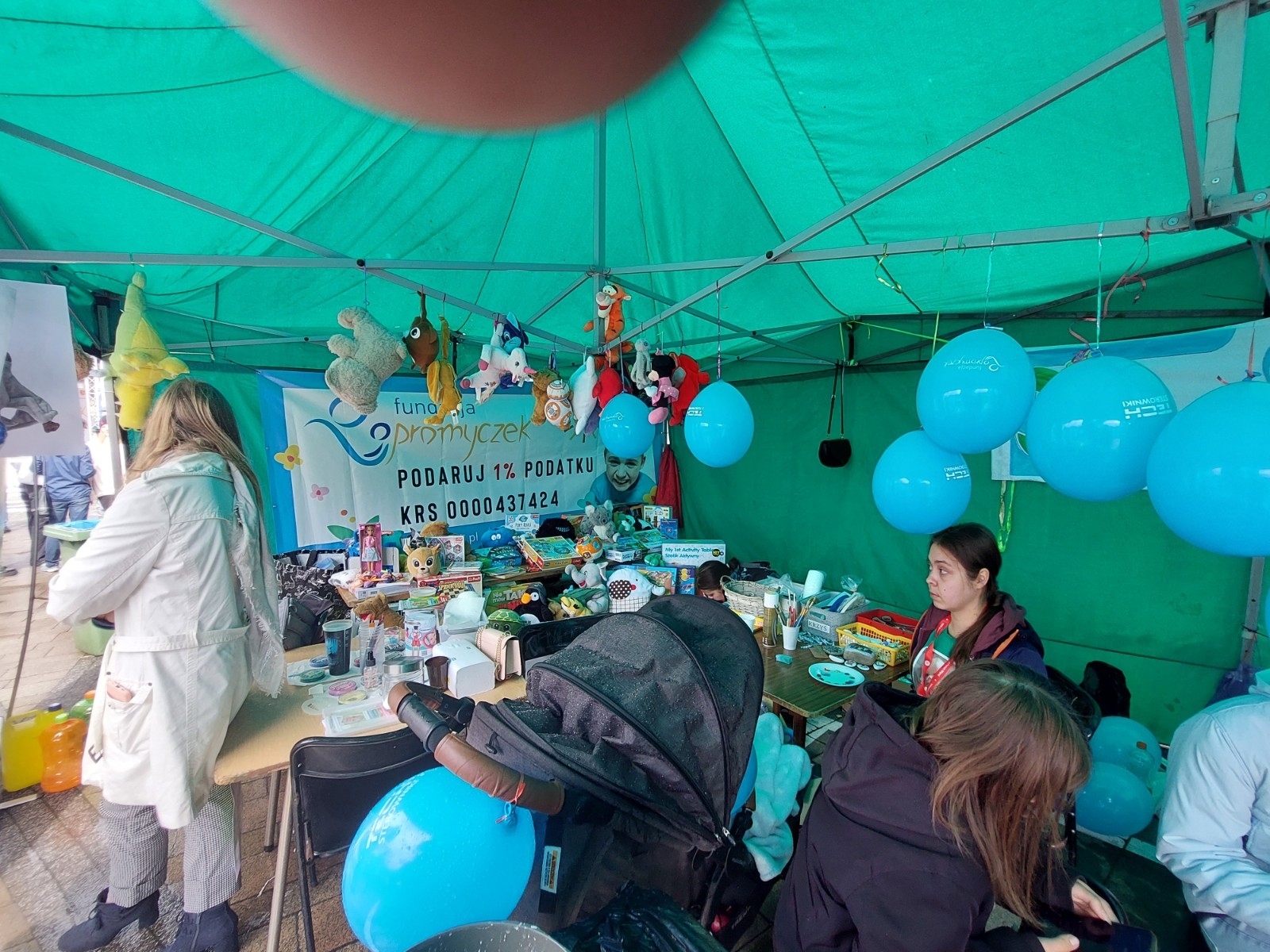 Uczestnicy X Biegu po serce Zbója. Andrychów