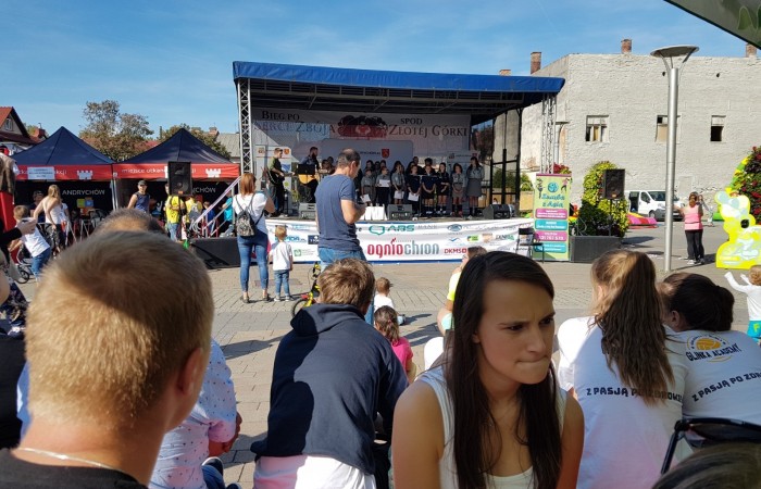 Bieg Zbója występy na scenie