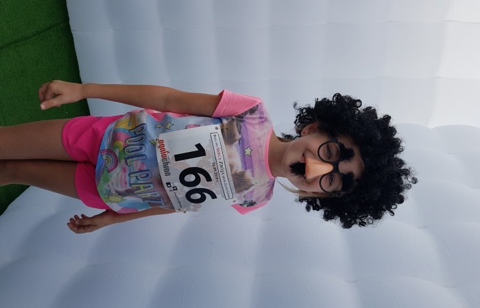 Bieg Zbója uczestnik w przebraniu klauna