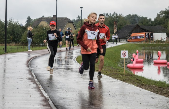 Uczestnicy Biegu po serce Zbója