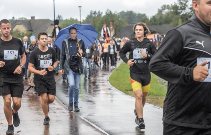 Uczestnicy Biegu po serce Zbója